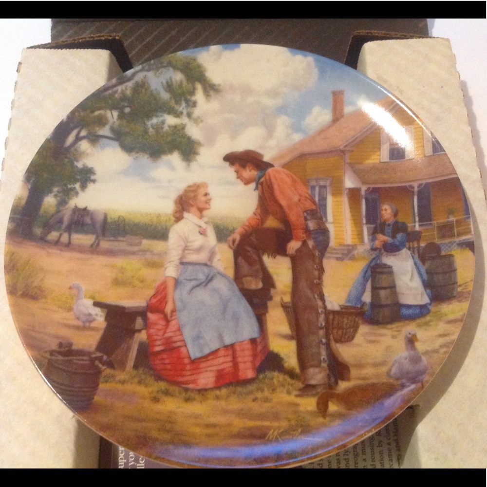 Edwin M. Knowles Decorative plate